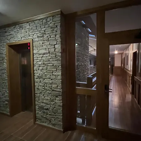 Апартамент Pirin Golf Deluxe Private Gabby Ground Floor Банско