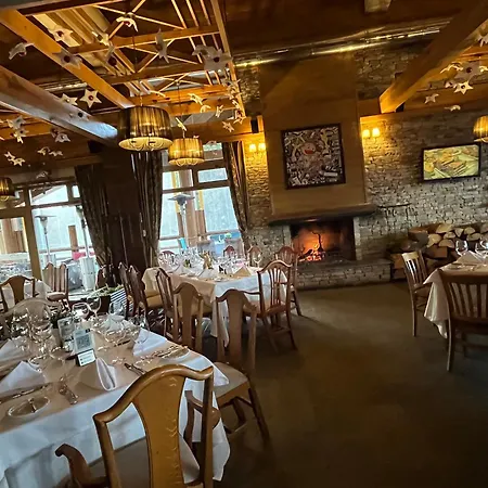 Pirin Golf Deluxe Private Gabby Ground Floor Apartment Bansko